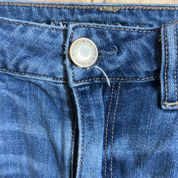 American Eagle Distressed Blue Denim Cutoff Shorts - Picture 2 of 5